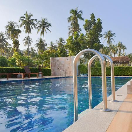 Koh Ngai Paradise Beach Exterior photo