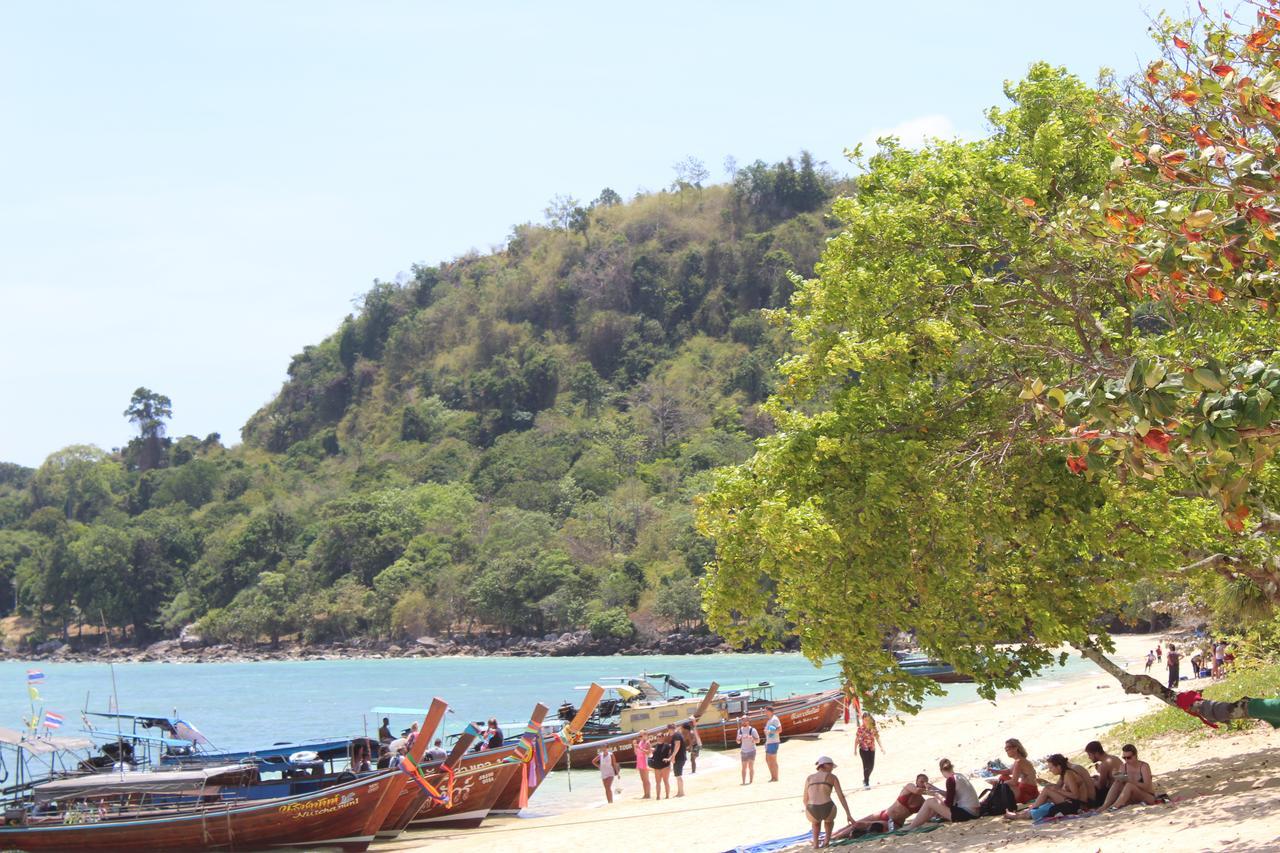 Koh Ngai Paradise Beach Exterior photo